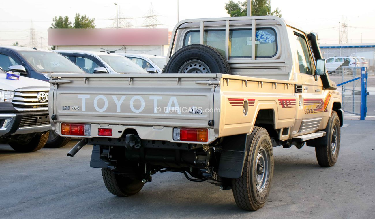 تويوتا لاند كروزر بيك آب Toyota Land Cruiser Pickup  LX V8 4.5L