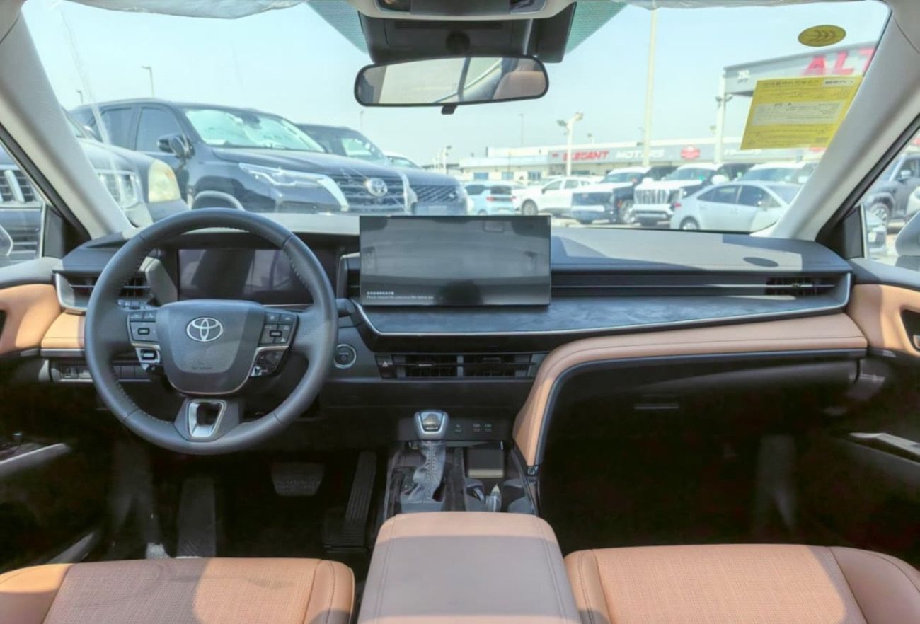 Toyota Camry TOYOTA CAMRY 2.0L HEV PREMIUM OPTION 2025