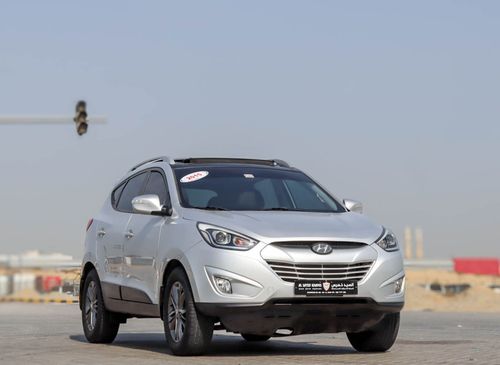 هيونداي توسون SE 2.0L AWD Hyundai Tucson 2.0L 4WD 2015 GCC accident-free in excellent condition