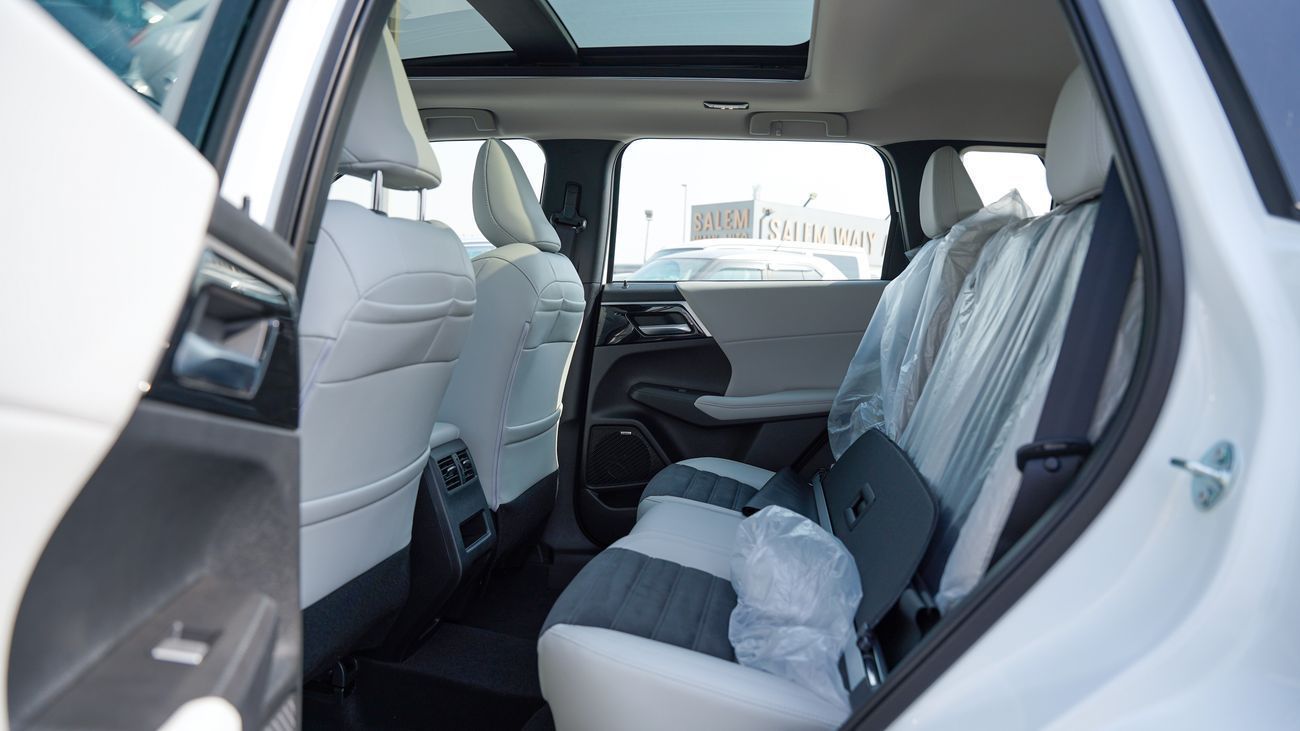 Mitsubishi Outlander Brand New 2026 Mitsubishi Outlander (GO3+) High Line  2.5L | 4-Cylinder | SUV | GCC Specs | 2WD | Ex