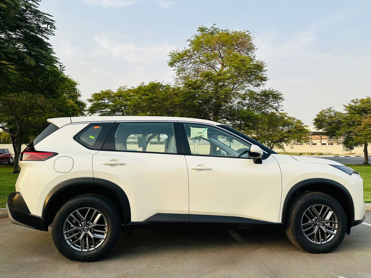 Nissan XTrail S 2.5L (169 HP) FWD (5 Seater)