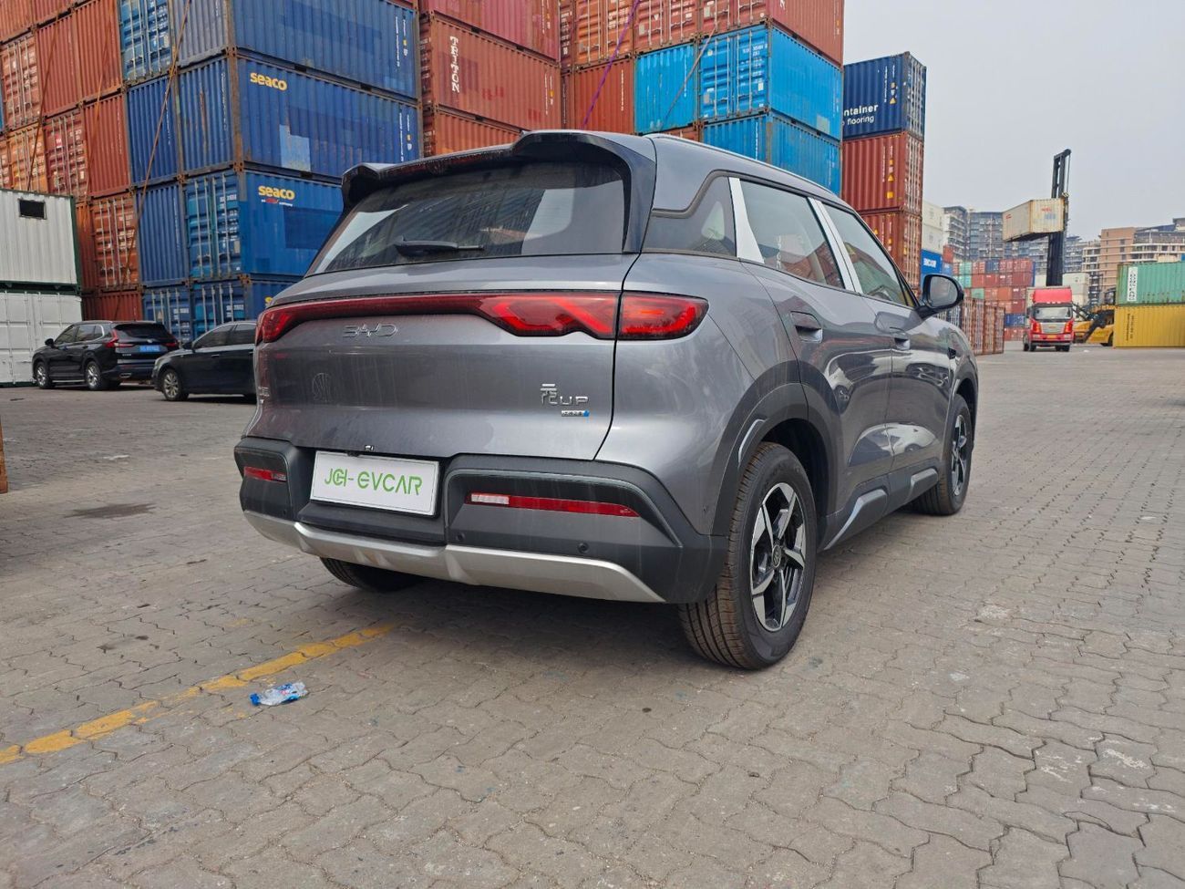 بي واي دي يوان أب 2025 Smart Driving Edition 401KM Vitality Edition