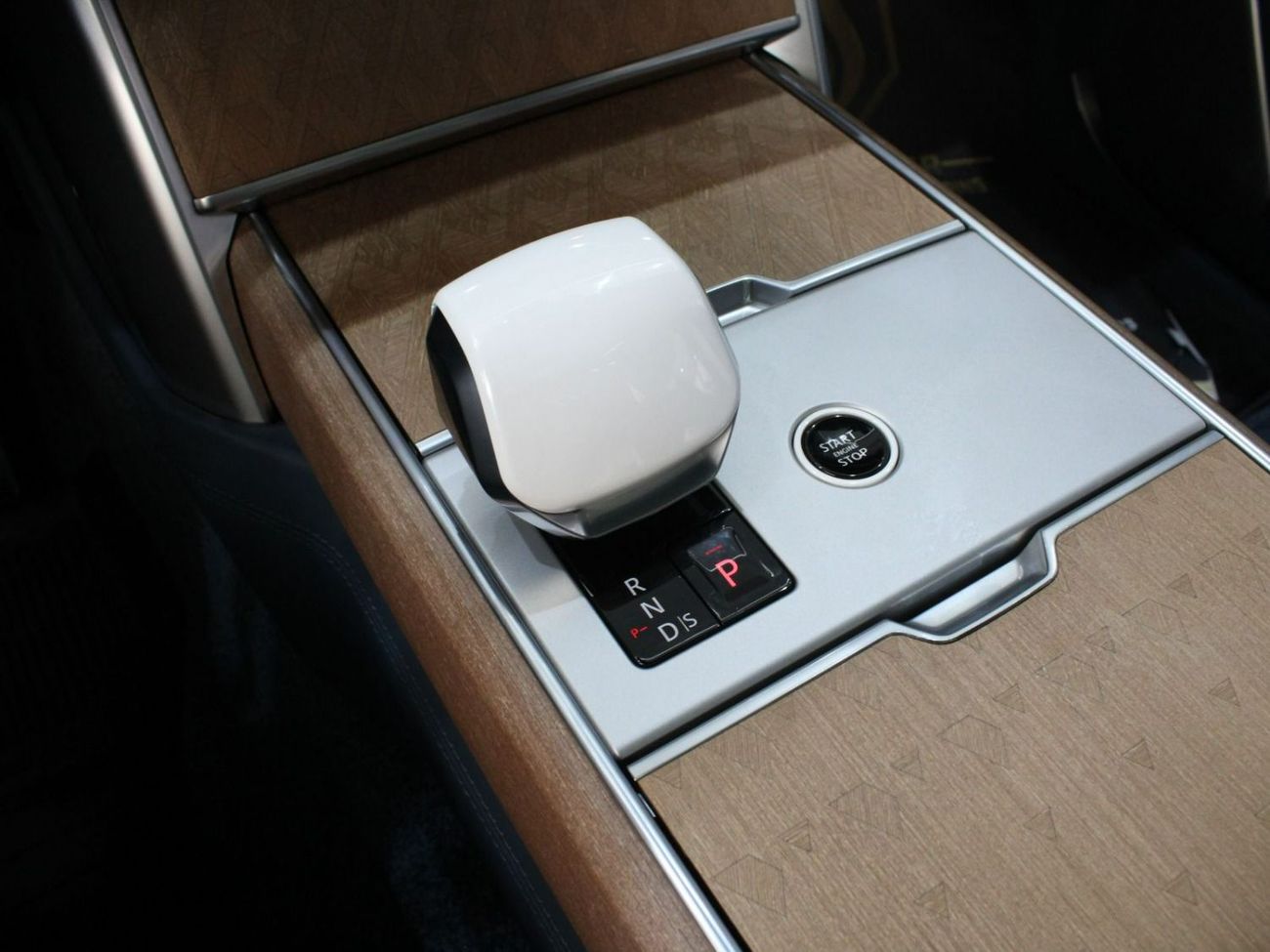 Land Rover Range Rover VOGUE SV | Special Edition