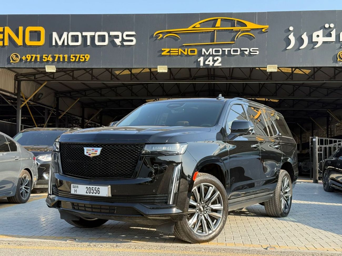 كاديلاك إسكالاد Premium Luxury Platinum 6.2L 4WD