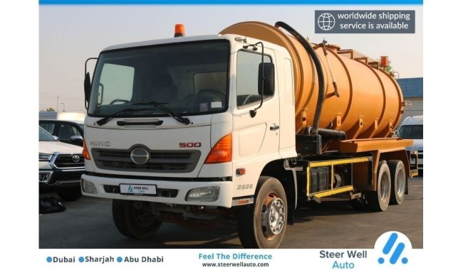 Hino 500 SEWAGE WATER TANKER  EXCELLENT CONDITION GCC SPECS