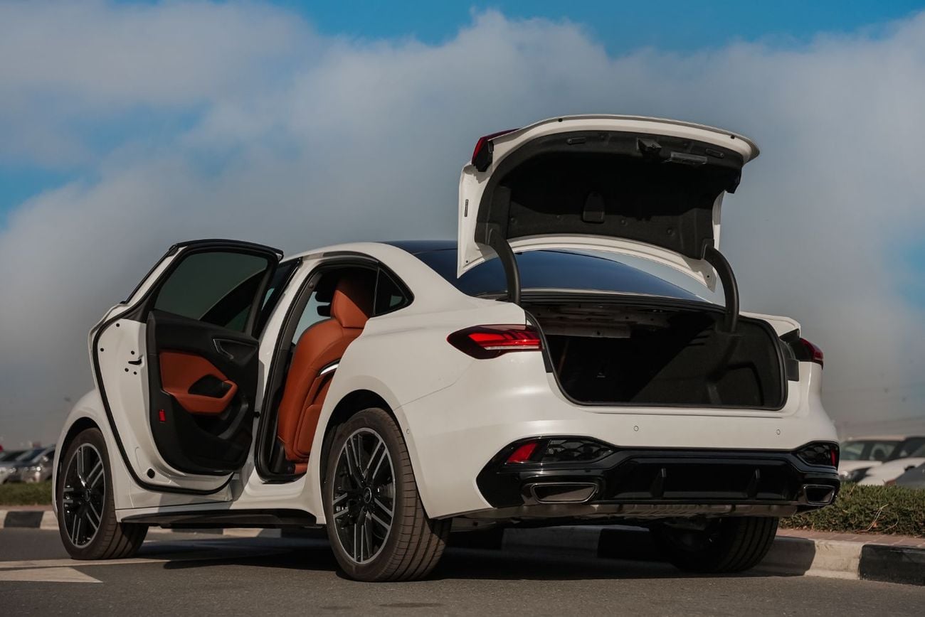 Audi A5 2025 AUDI A5L S-Line 2.0T I4 FWD 0Km