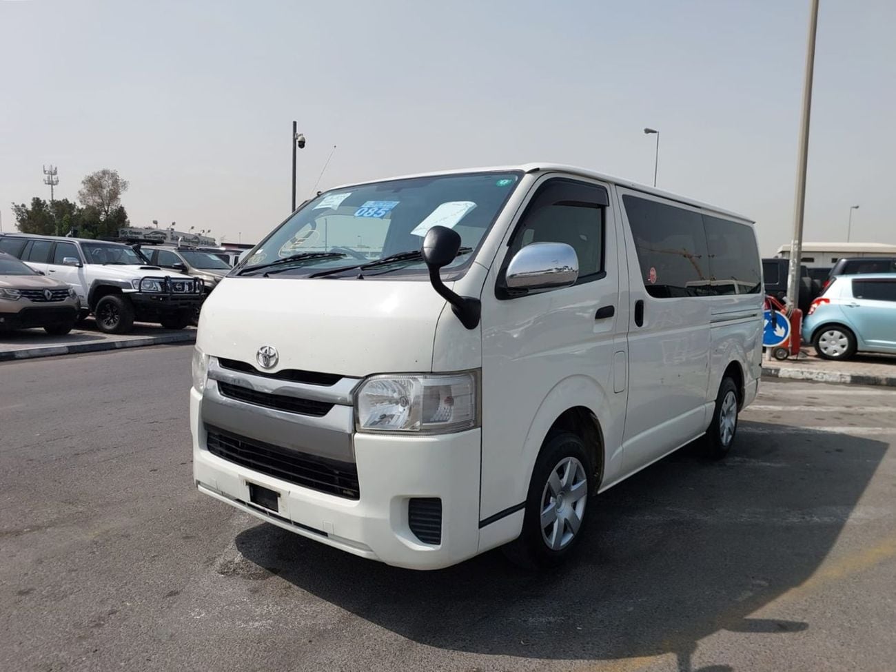 تويوتا هاياس (RAMADAN OFFER) TOYOTA HIACE VAN RHD 2010 MODEL 2.0 L PETROL AUTOMATIC(PM15913)