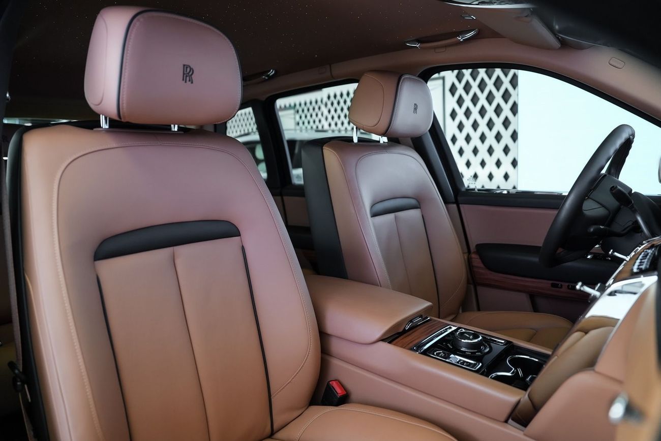 رولز رويس كولينان Rolls Royce Cullinan