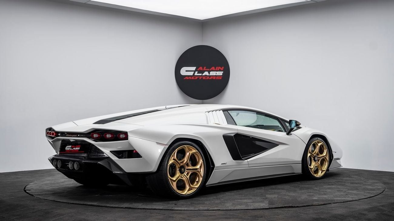 Lamborghini Countach LPI 800-4 1 of 112 - 2022