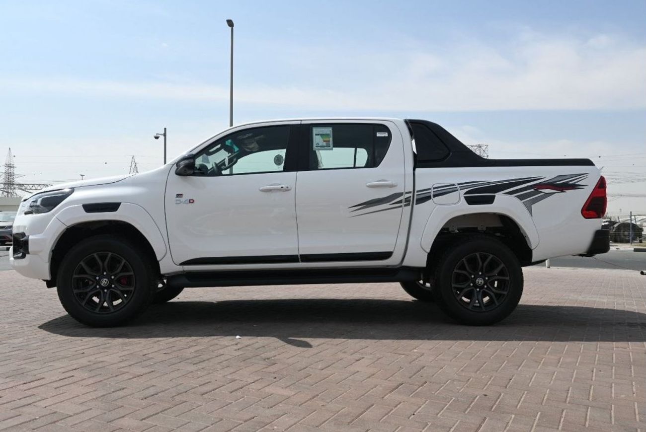تويوتا هيلوكس TOYOTA HILUX GR 2.8L DIESEL 2023