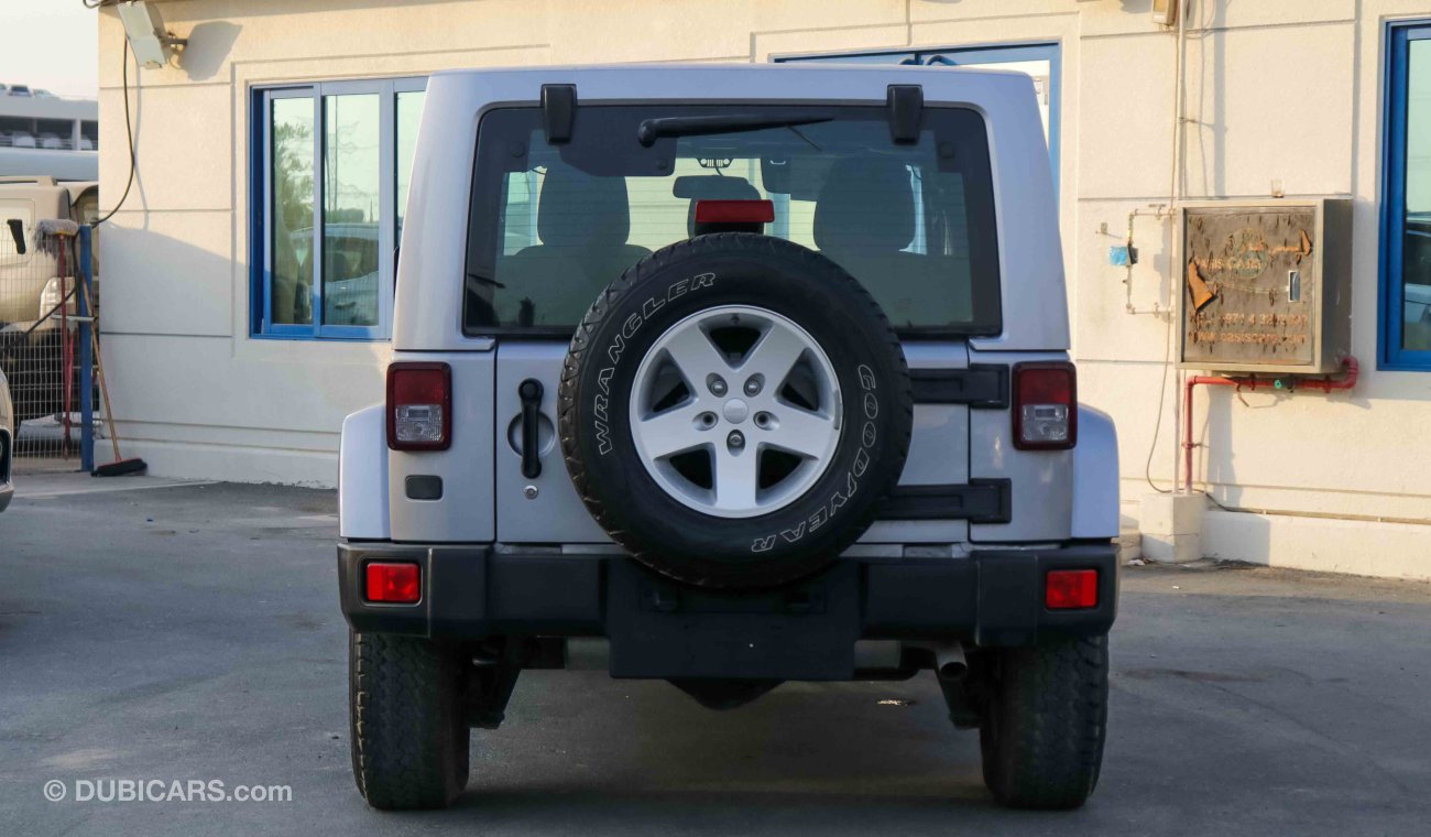 Jeep Wrangler Unlimited 3.6L 40WD - GCC SPECS -4 DOORS - ZERO KILOMETER - (Price Offered-For Export)