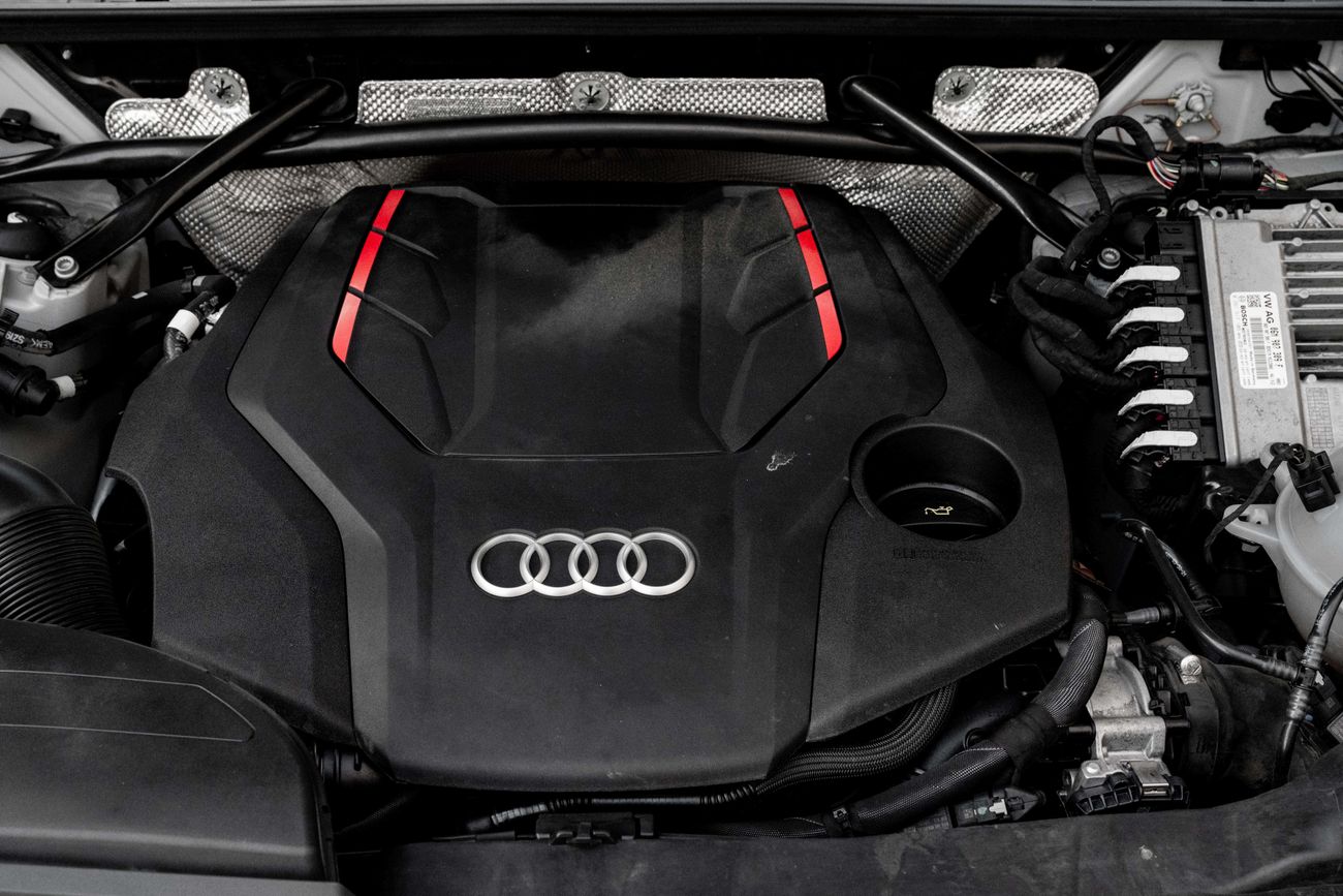 Audi SQ5 SQ5 | 4,211 P.M | 0% Downpayment | Agency Warranty!