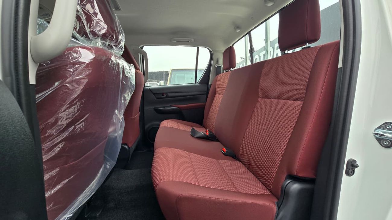 تويوتا هيلوكس TOYOTA HILUX 2.7 A/T