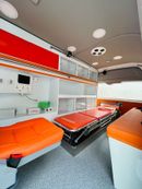 Toyota Hiace Van High Roof 2.8L (174 HP) A/T