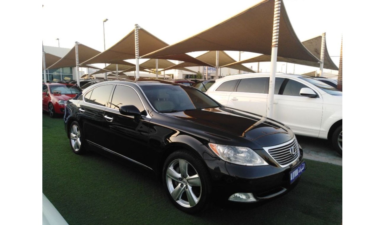 Lexus LS460