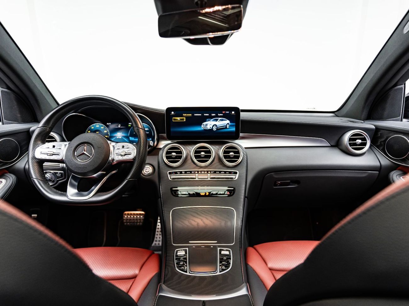 Mercedes-Benz GLC 300 4Matic 2023 Mercedes GLC 300 Coupe, 2027 Mercedes Warranty, Full Service History, Low KMs, GCC