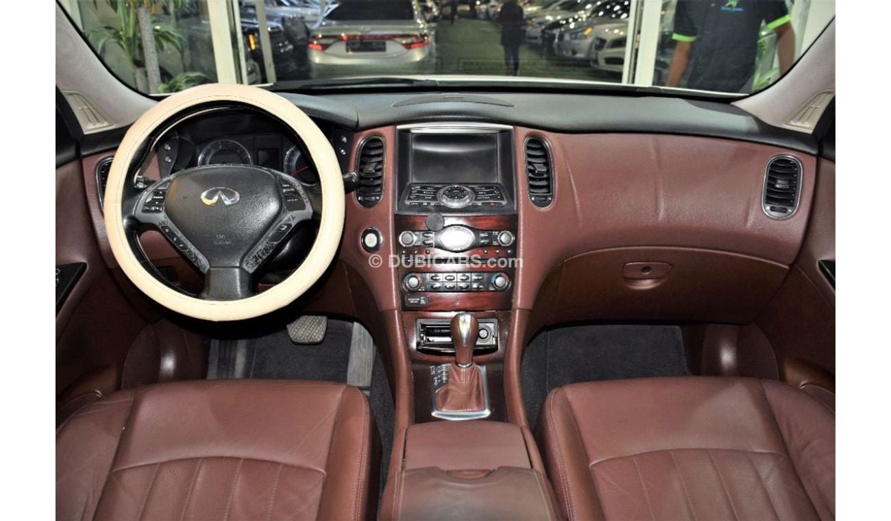 Infiniti EX35 EXCELLENT DEAL for our Infiniti EX 35 2010 Model!! in White Color! GCC Specs