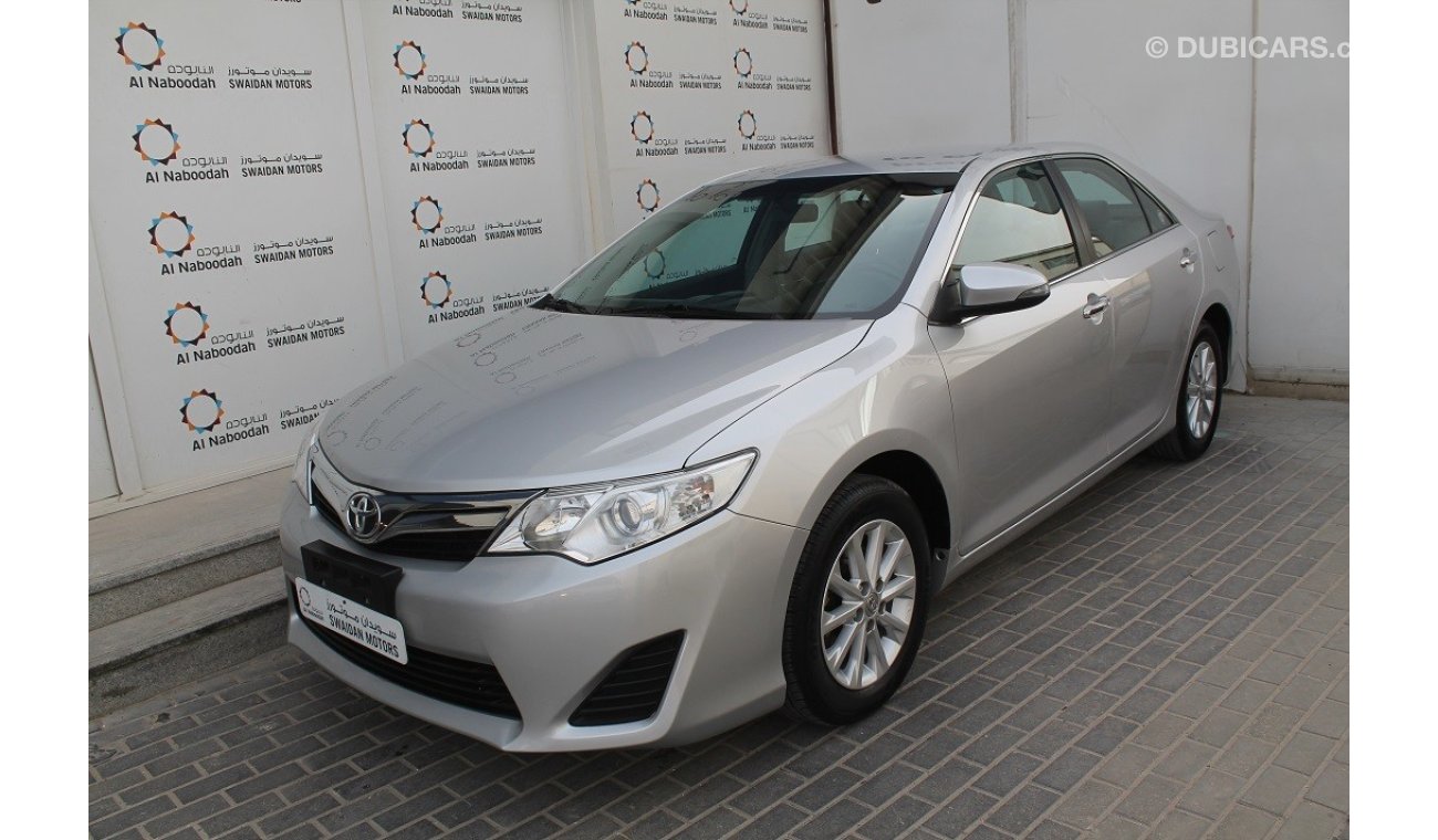 Toyota Camry 2.5L SE 2015  WITH BLUETOOTH REAR CAMERA SENSOR