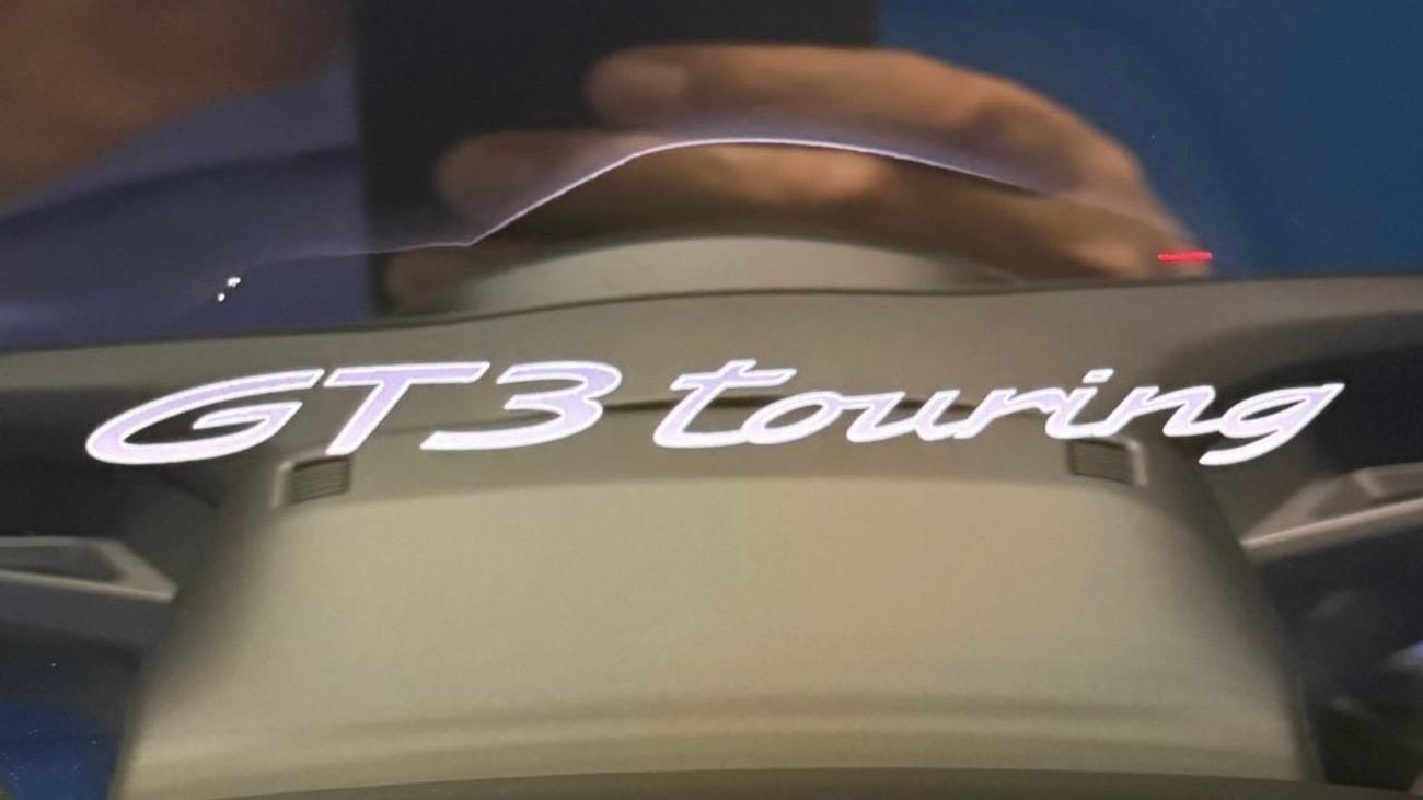 بورش 911 GT3 Touring