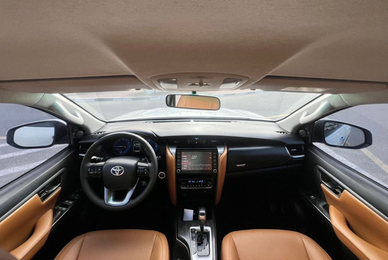 Toyota Fortuner 2023 Toyota Fortuner GX.R Full Option - V6 4.0L GCC - Rear Camera & Sensor - Leather Seat - 2 Key