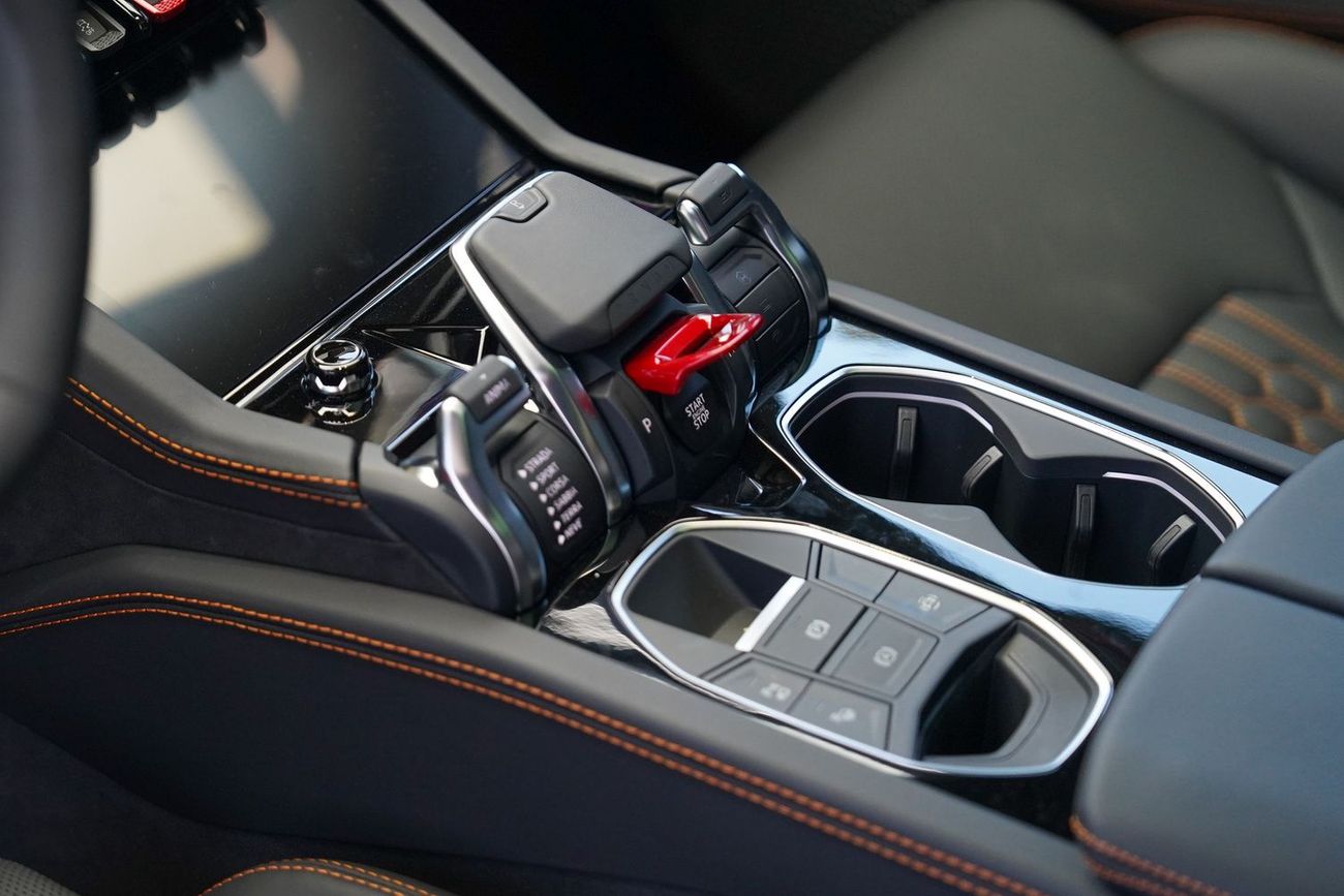 لامبورغيني اوروس STD 4.0T V8