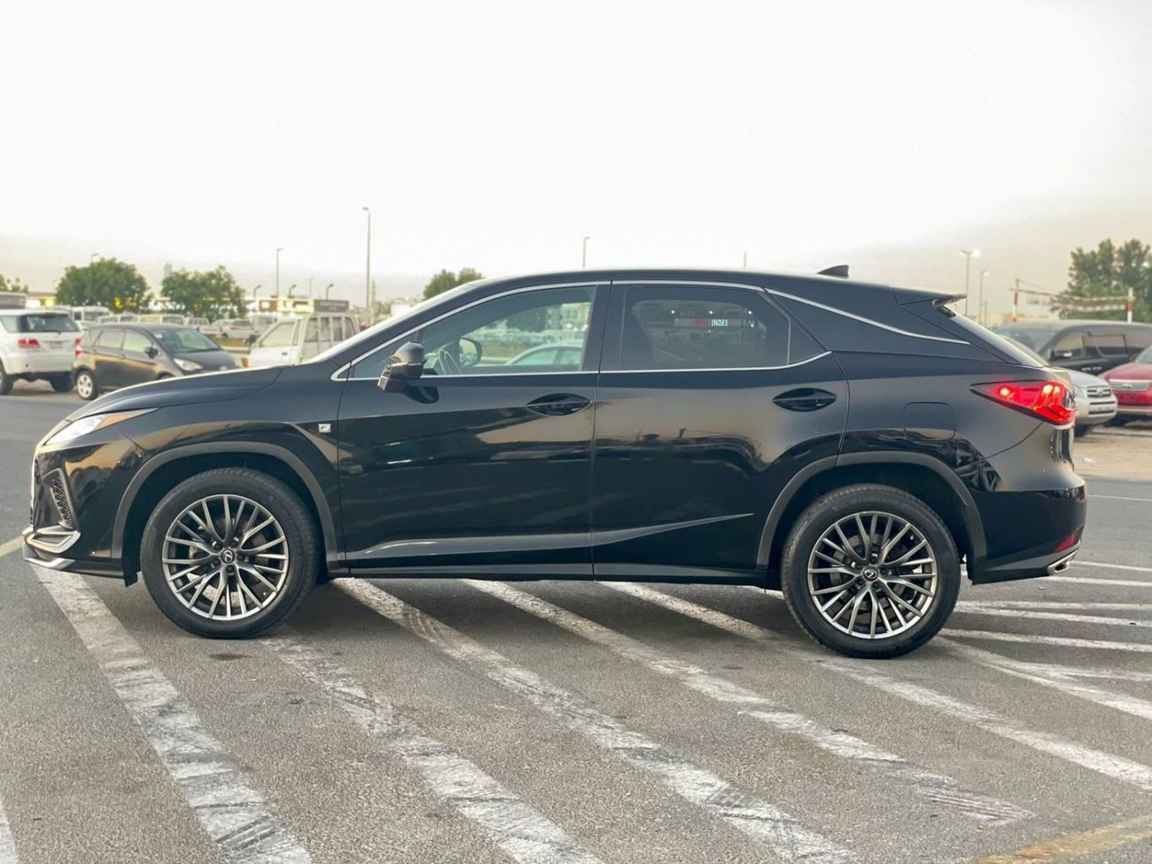 Lexus RX350 2020 Lexus RX350 F Sports Full Option - Specially Customized Without Sunroof - 4x4 AWD 3.5L V6 - Rad