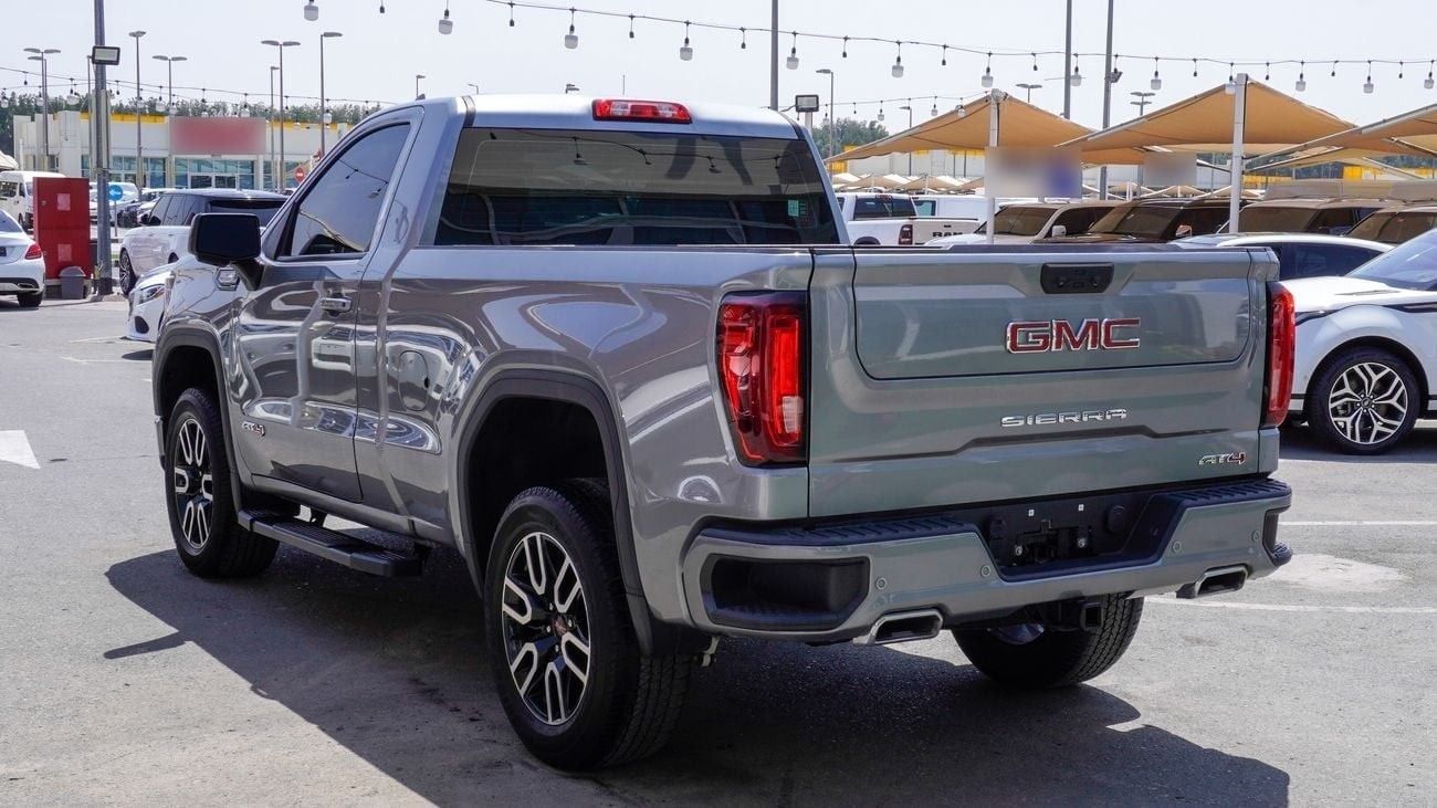 GMC Sierra