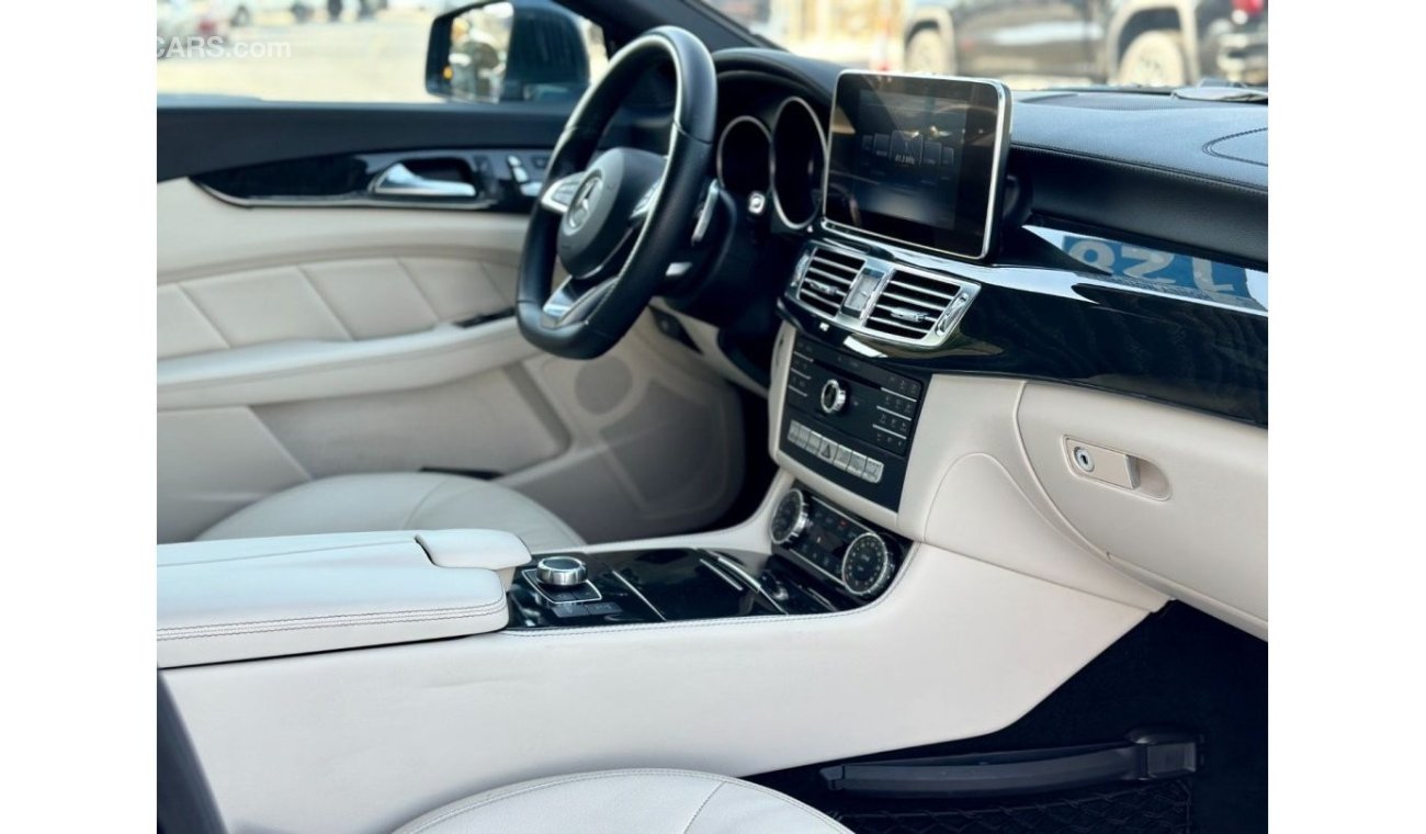 Mercedes-Benz CLS 400 PREOWNED MERCEDES BENZ  CLS 400 AMG Model 2016 Very Clean Car Fresh Japan Import