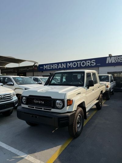 Toyota Land Cruiser Pick Up Std 4.0L Double Cab Utility 4WD