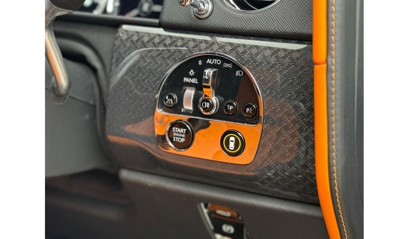 Rolls-Royce Cullinan 6.75 V12 Black Badge RIGHT HAND DRIVE