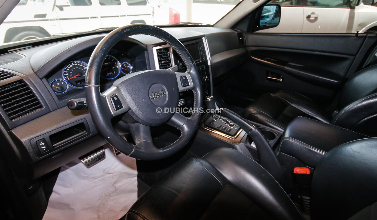 Jeep Grand Cherokee SRT8