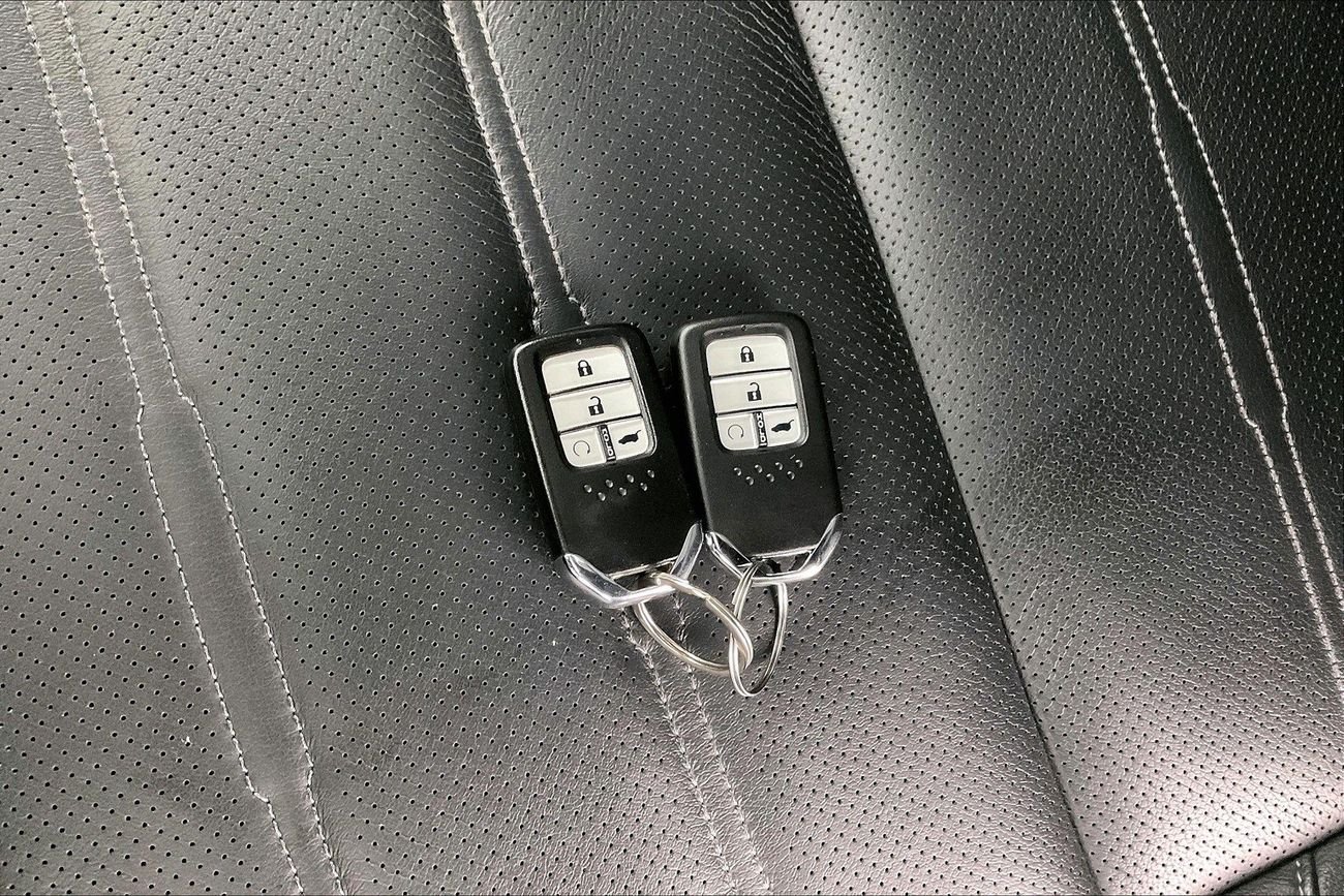 Honda CRV Touring | National Day Celebration | Guaranteed Warranty | 0 Down Payment