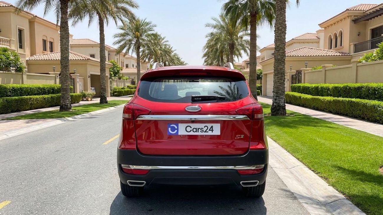 جاك S3 بلس إنتليجنت لاكجوري كارس24 هي سوق ضخم للسيارات المستعملة موثوق ومضمون ٪كارس24 هي سوق ضخم للسيارات المستعملة موثوق ومضمون
