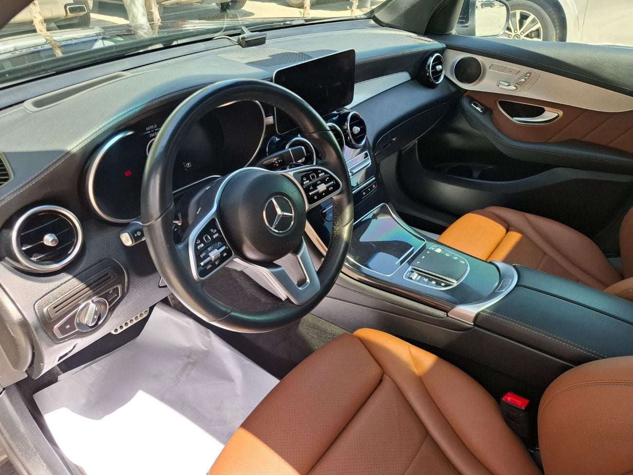 مرسيدس بنز GLC 300 مرسيدس glc200 كوب 2022