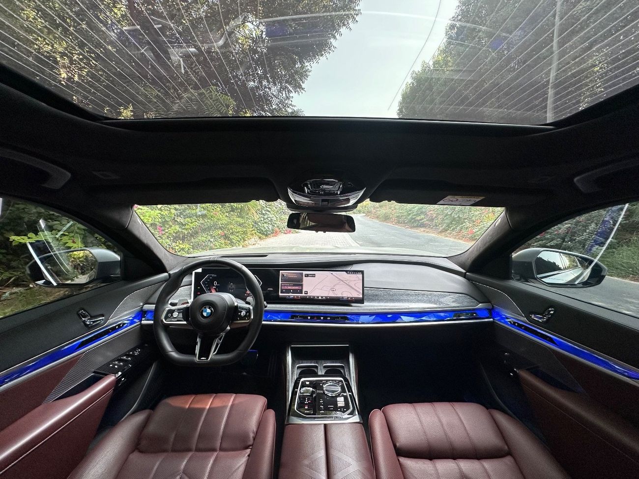 بي أم دبليو 735i 3.0-liter Turbocharged V6 | 286 HP | 2025 | GCC Specs | Warranty & Service | Full Options | Excellen