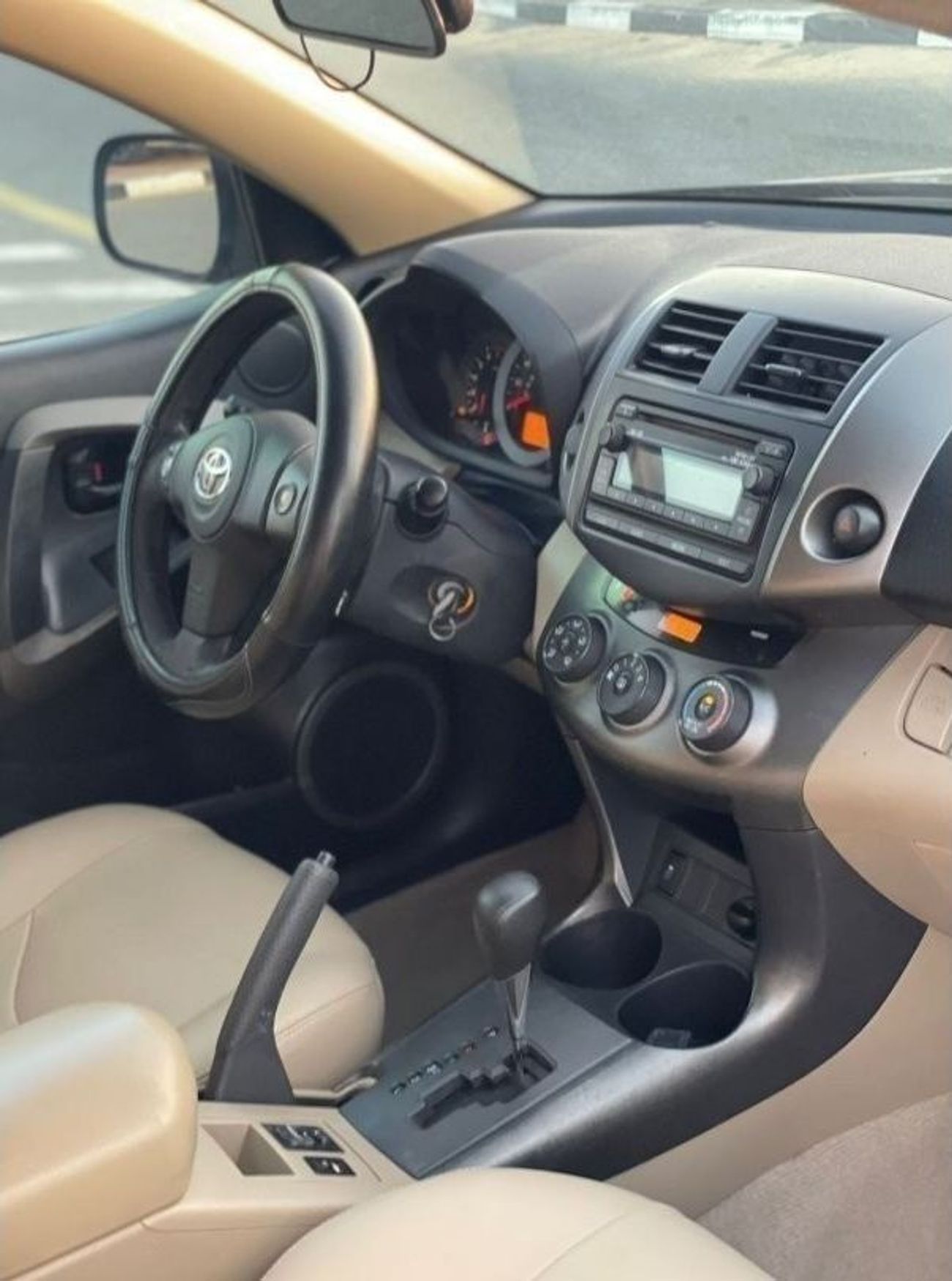 تويوتا راف ٤ ليميتيد 2012 Toyota Rav4 2.5L V4 VVT-I Super Strong Engine - Freshly Imported USA - UAE PASS