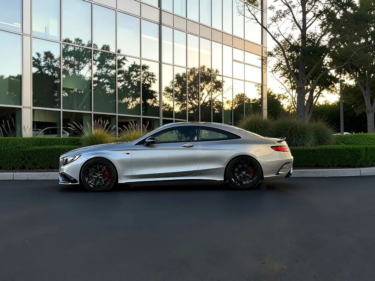 مرسيدس بنز S 63 AMG S 63 AMG Coupe Brabus Kit - High Performance Luxury