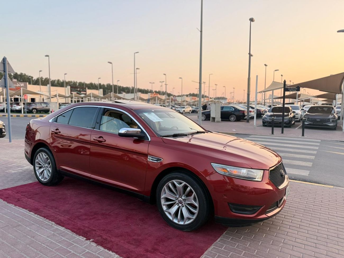 فورد توروس LOW Mileage  good comdtion