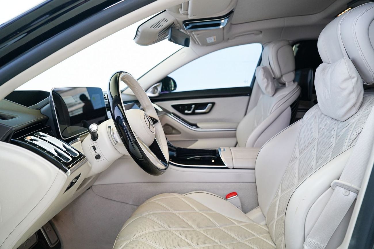 مرسيدس مايباخ S680 مايباخ