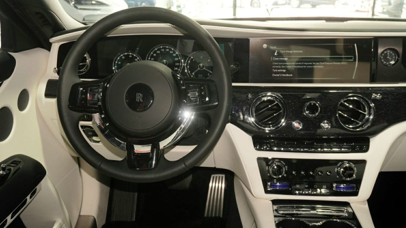 Rolls-Royce Ghost Rolls Royce Ghost 6.75T Extended Wheelbase Full Option | 0km | 2025