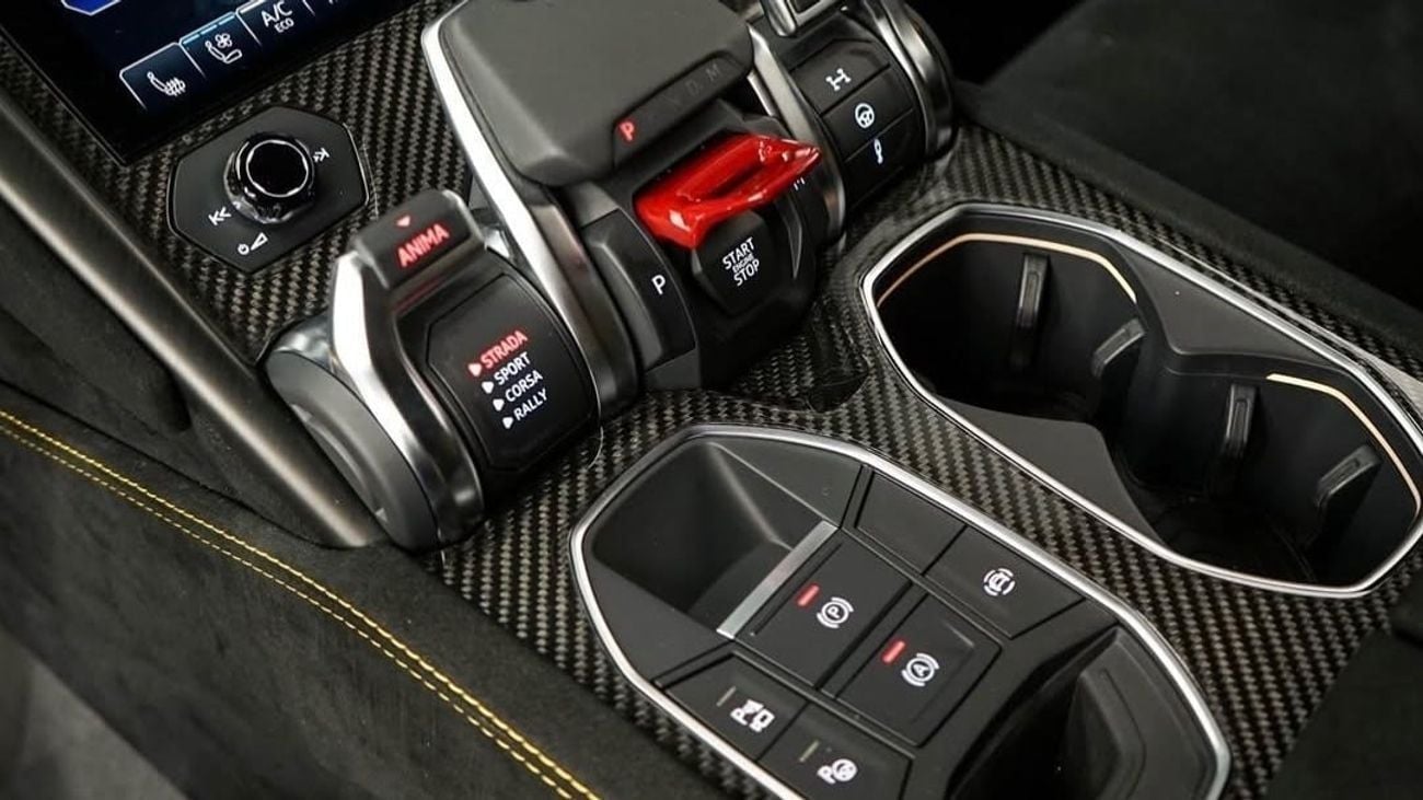 Lamborghini Urus 4.0T V8 Performante