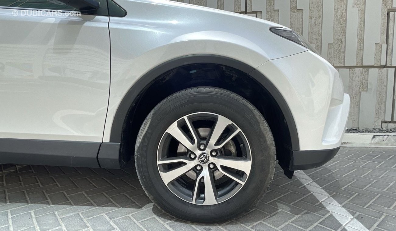 Toyota RAV4 2.5L | GCC | EXCELLENT CONDITION | FREE 2 YEAR WARRANTY | FREE REGISTRATION | 1 YEAR COMPREHENSIVE I