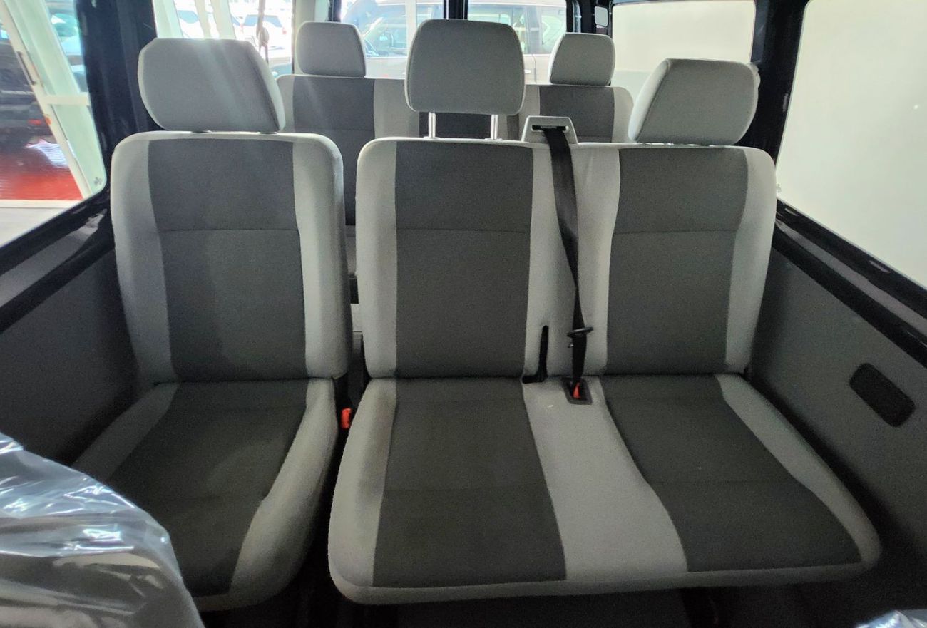 Volkswagen T5 Transporter Excellent Condition - Automatic Transmission - Passenger Van