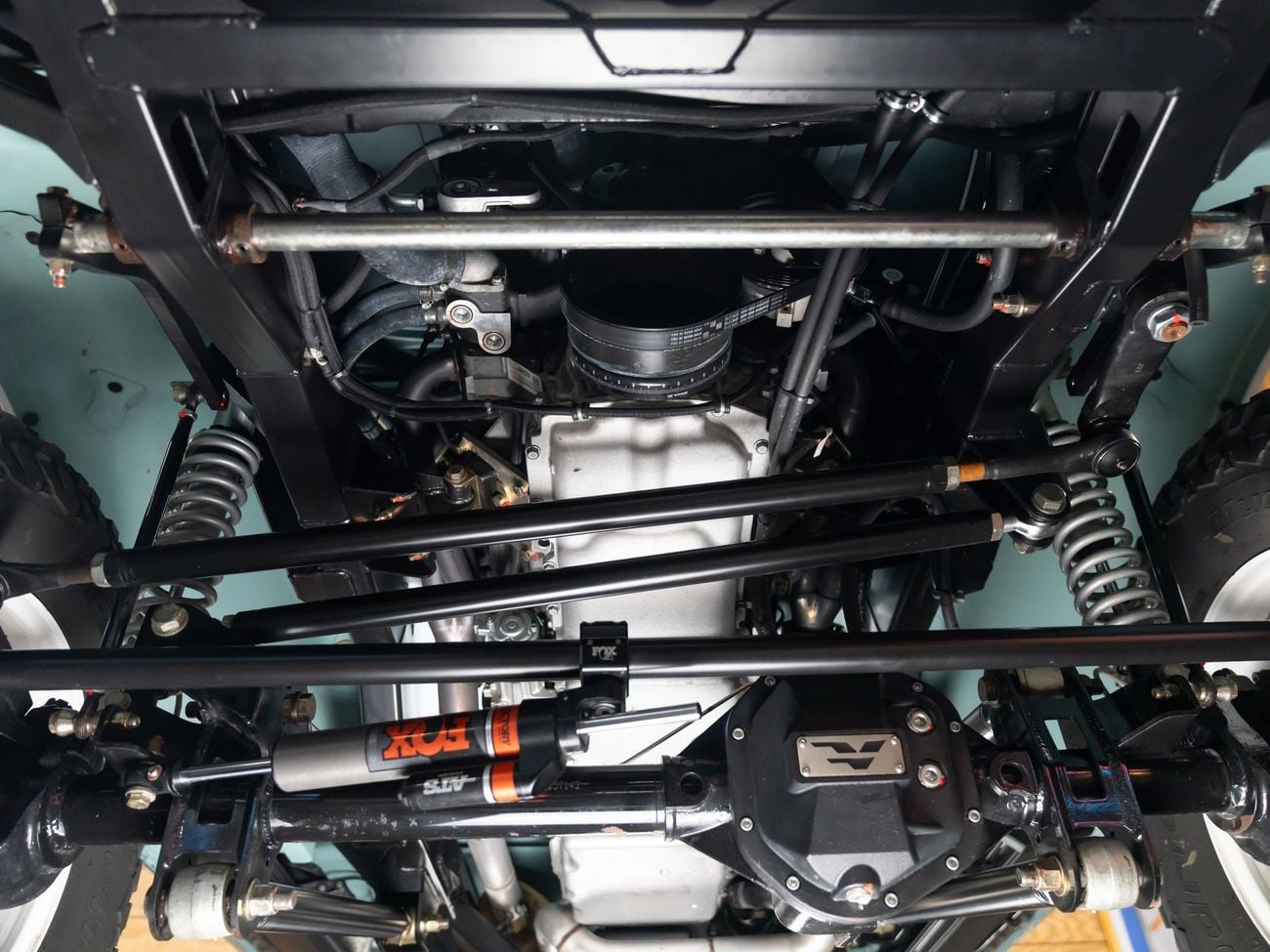 شيفروليه بليزر K5 Velocity Restorations LT1 10 Speed Pro Touring Restomod