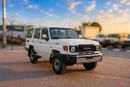 تويوتا لاند كروزر 70 Land Cruiser Hardtop LC76 -4.0L MT