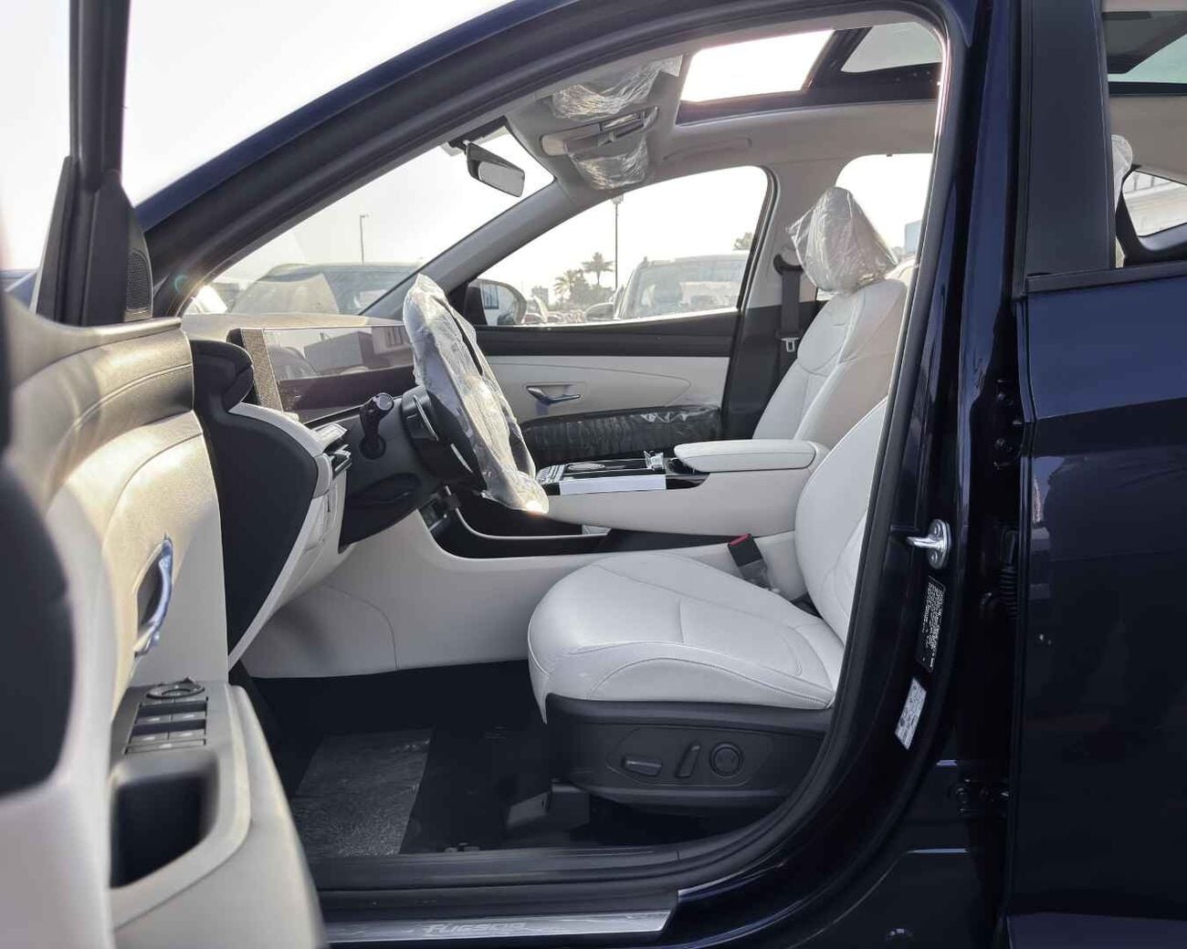 هيونداي توسون HYUNDAI TUCSON 1.6T - 2027 MODEL - GCC SPECS - DARK BLUE COLOR
