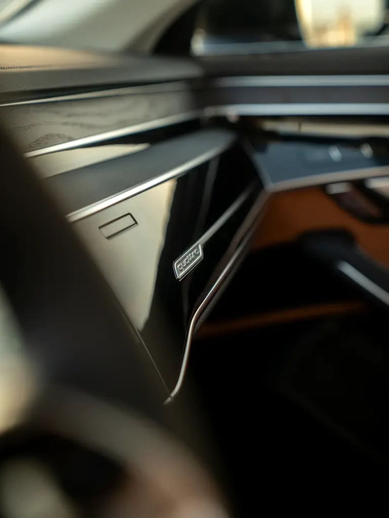 أودي A8 A8L - 5000 EMI - Under Warranty and Service Contract