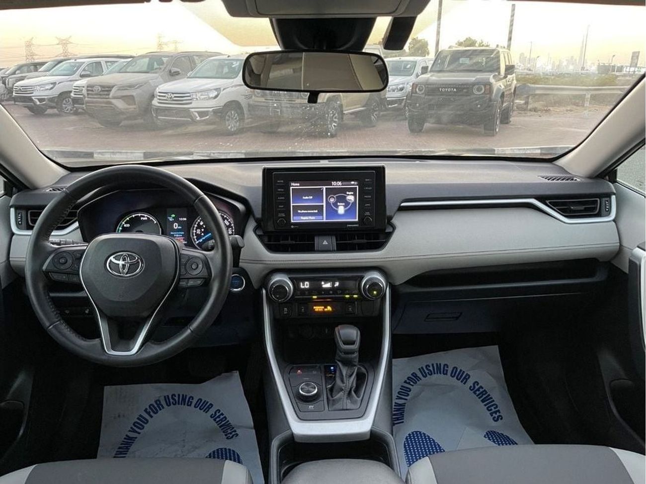 Toyota RAV4 XLE 2.5L 2020 TOYOTA RAV4 XLE HYBRID FULL OPTIONS IMPORTED FROM USA