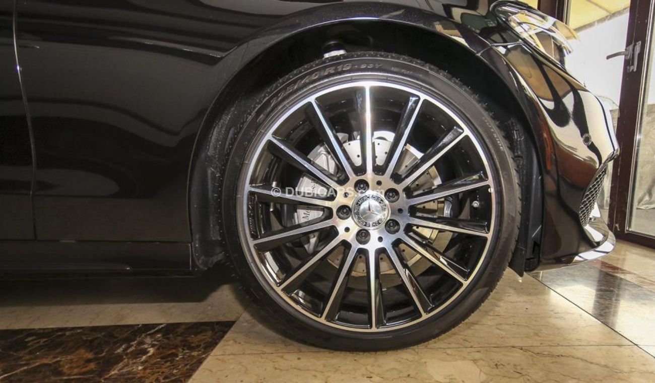 مرسيدس بنز C 200 AMG body kit