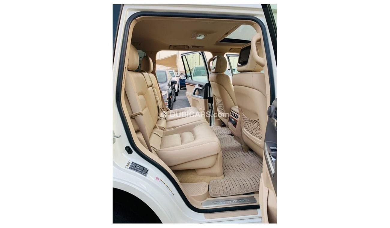 Toyota Land Cruiser VXR